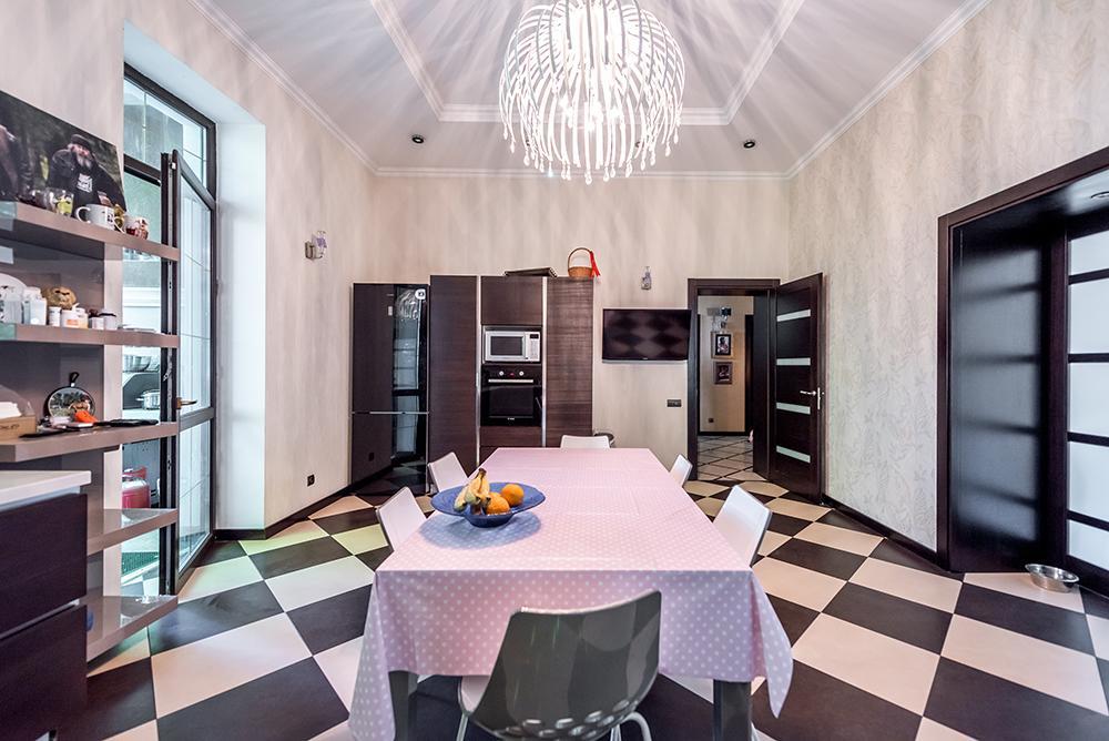Отель Whippet House Киев Экстерьер фото