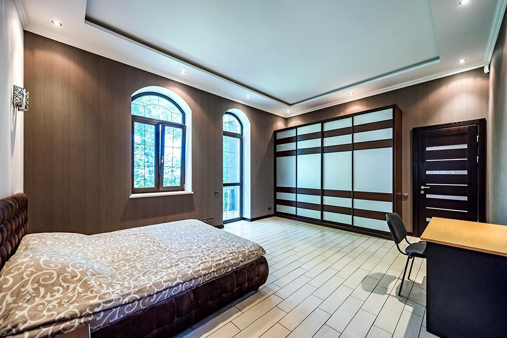 Отель Whippet House Киев Экстерьер фото