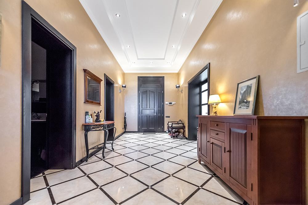 Отель Whippet House Киев Экстерьер фото